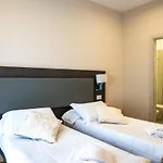 Victoria Hotel
