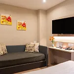 Victoria Hotel