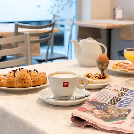 Victoria Ξενοδοχείο 3*