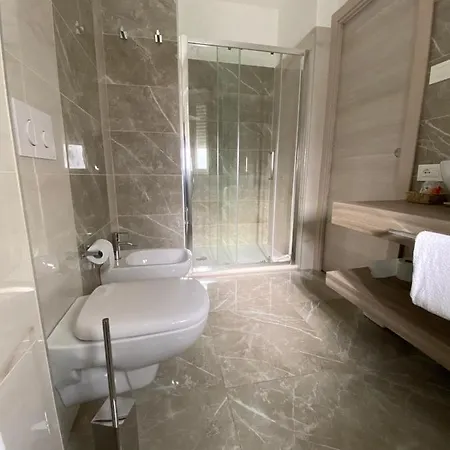 Hotel Victoria 3*